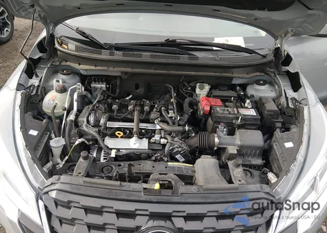 2023 Nissan Kicks Sv Xtronic Cvt z USA, uszkodzony, nr VIN 3N1CP5CV1PL482541